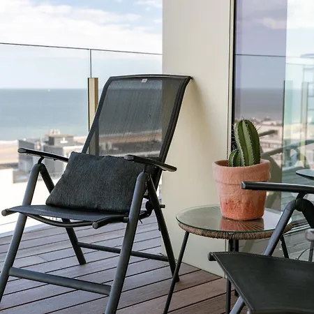 Huswell - Spacious With Huge Terrace With Sea View Apartment Ostend